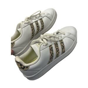 Adidas Grand Court Courtside Leopard Logo Sneakers Women's Size 7.5 Animal Print